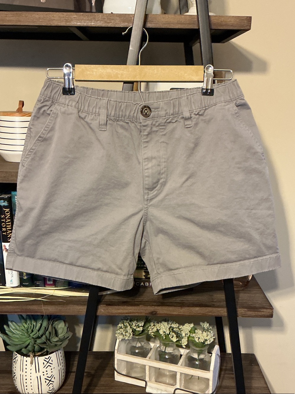chubbies Gray The Khakinators Men’s Casual Shorts Size M